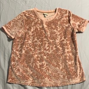 Blush blouse with velvet design